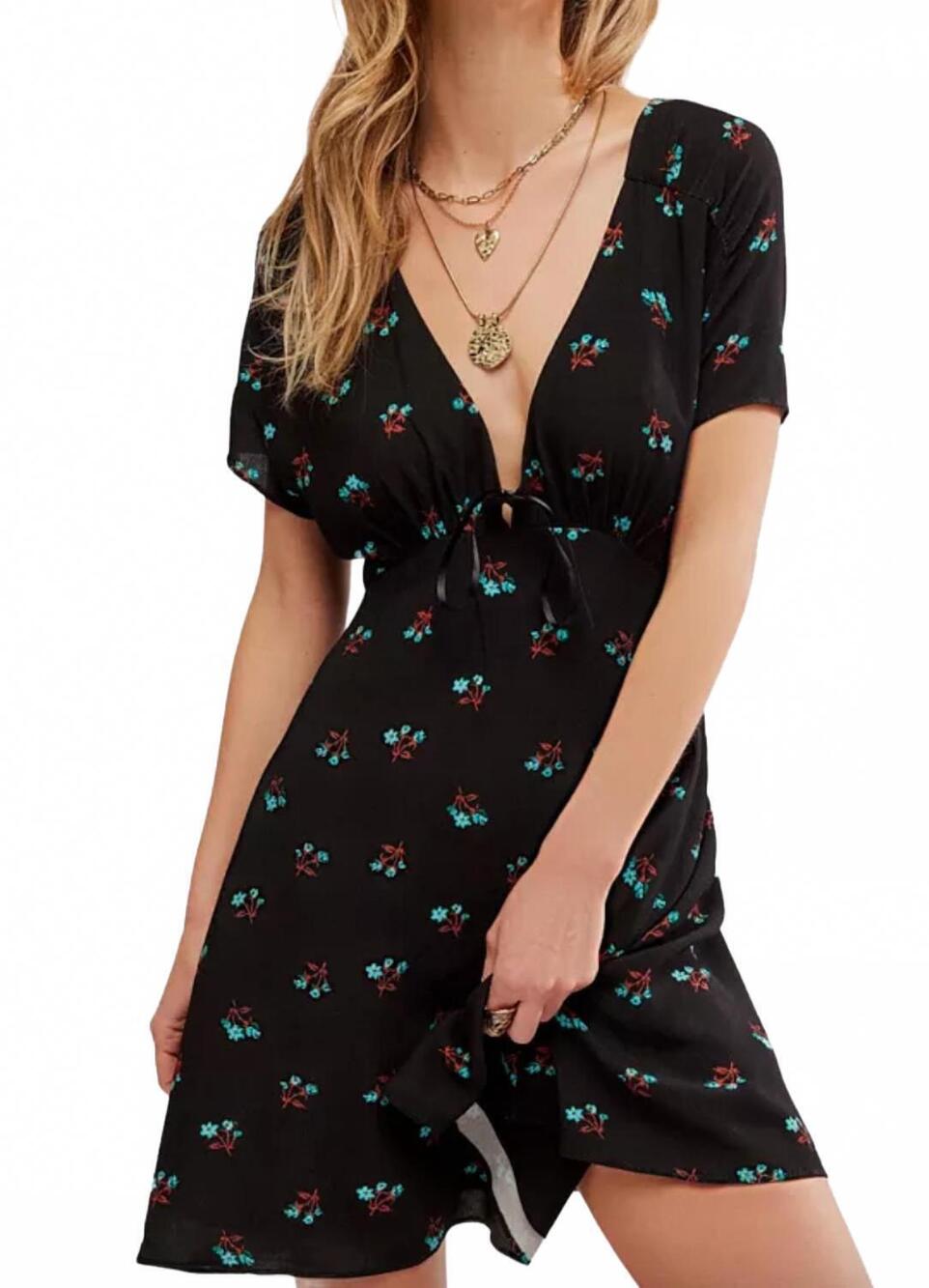 NEW FREE PEOPLE everyones favorite mini dress in black